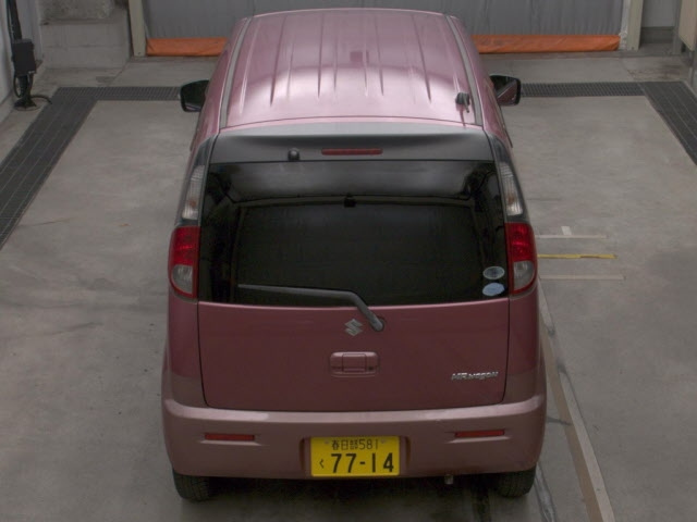 SUZUKI MRWAGON 2011