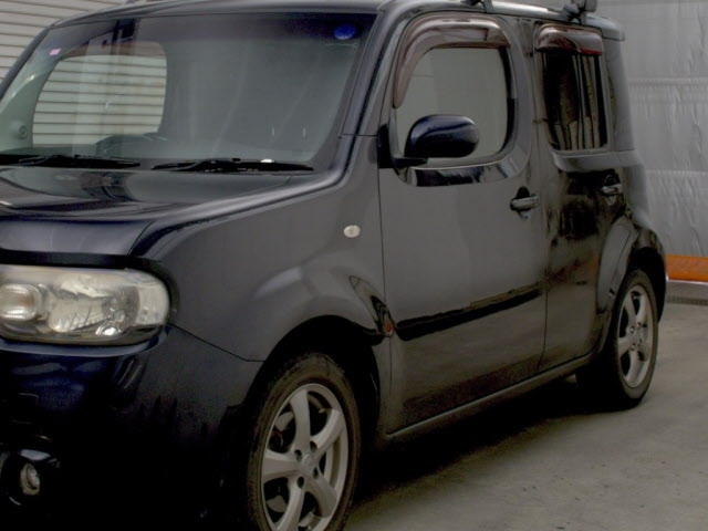 NISSAN CUBE 2010