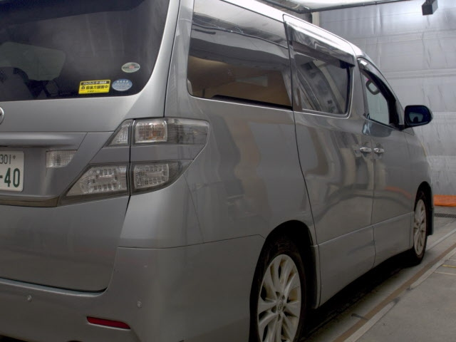 TOYOTA VELLFIRE 2008