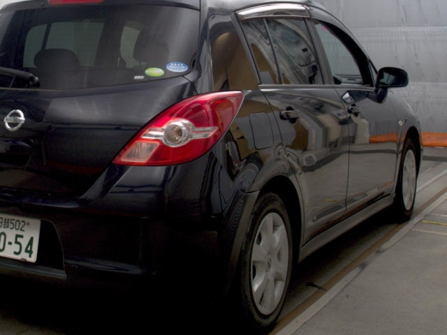 NISSAN TIIDA 2009