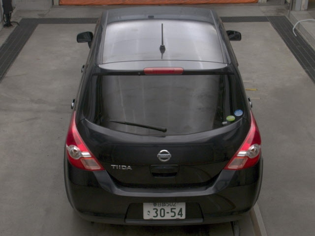 NISSAN TIIDA 2009