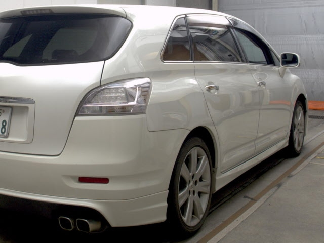 TOYOTA MARK X ZIO 2010