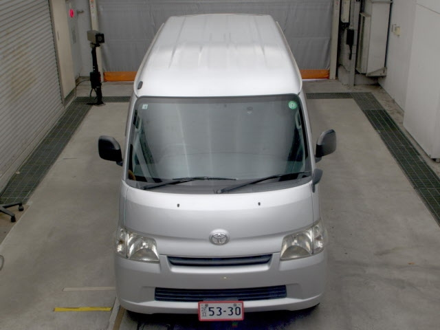 TOYOTA TOWN ACE VAN 2013