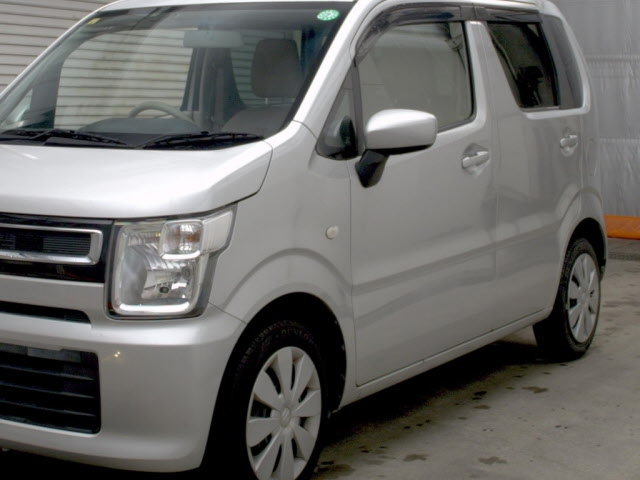 SUZUKI WAGON R 2018