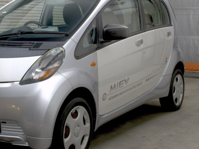 MITSUBISHI I-MIEV 2014