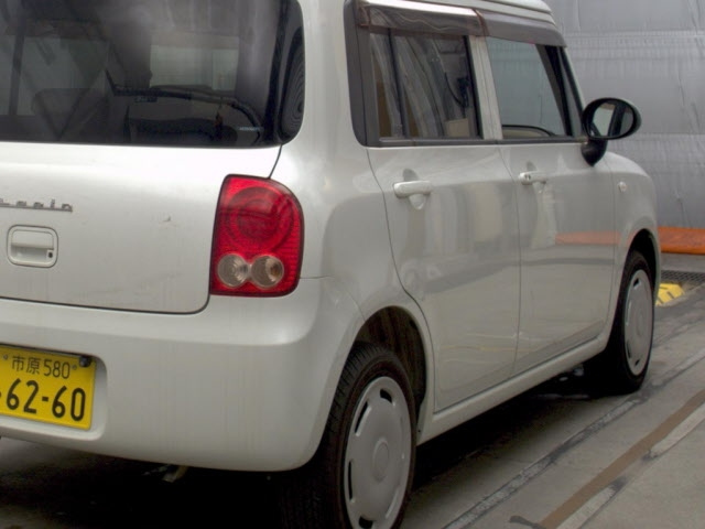 SUZUKI ALTO LAPIN 2011