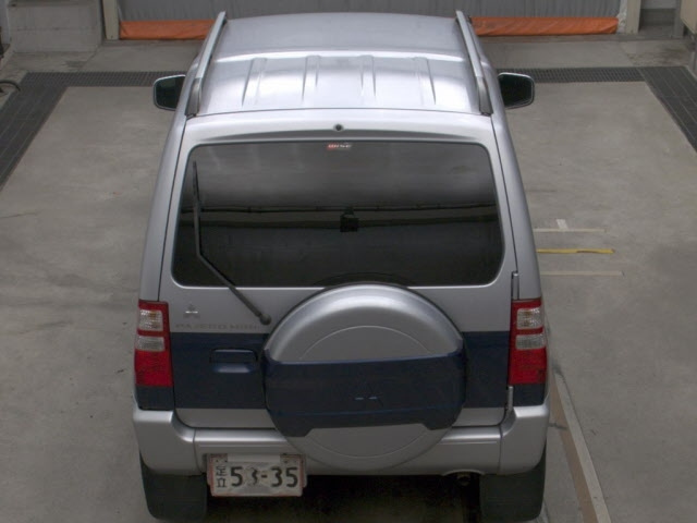 MITSUBISHI PAJERO MINI 2011