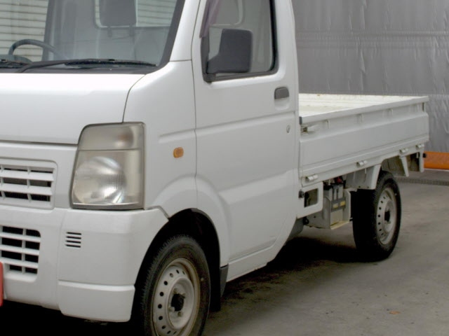 MAZDA SCRUM TRUCK 2010