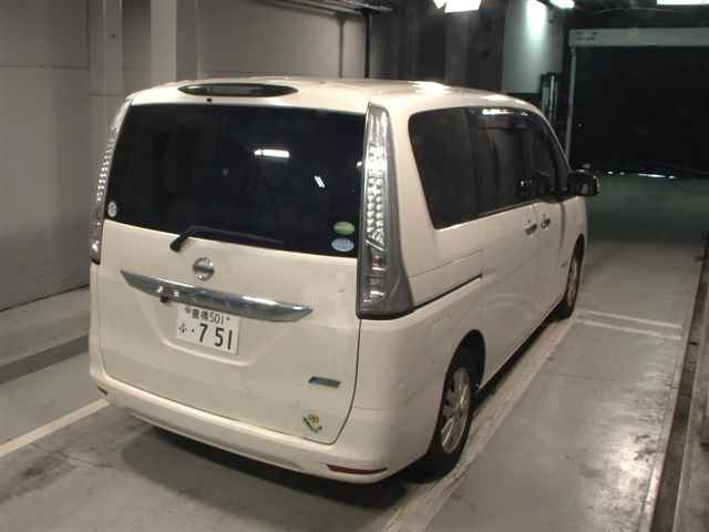 NISSAN SERENA 2015