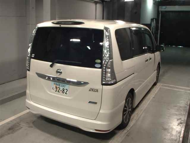 NISSAN SERENA 2015