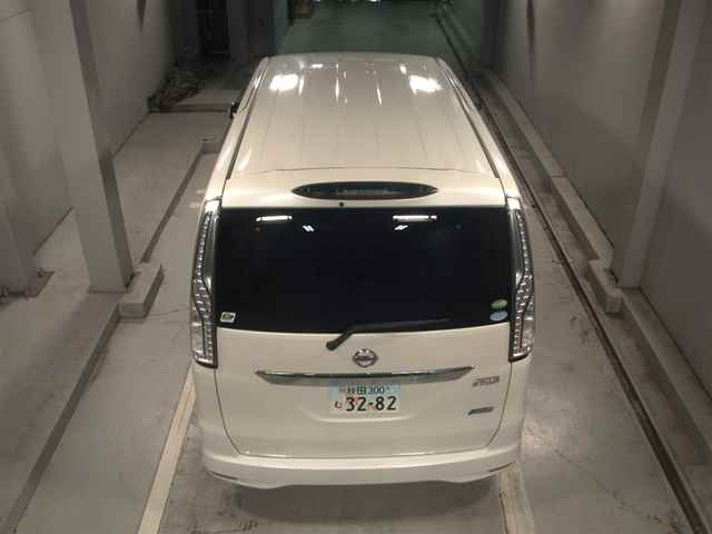NISSAN SERENA 2015