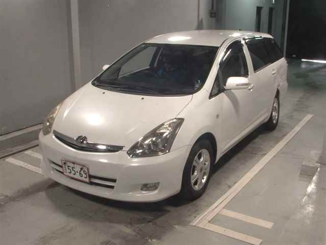 TOYOTA WISH 2008