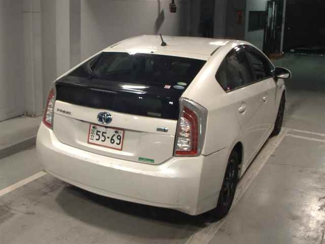 TOYOTA PRIUS 2014