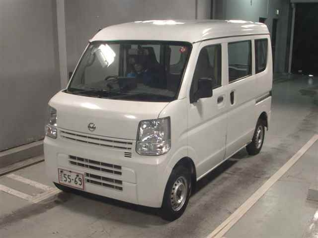 NISSAN CLIPPER VAN 2015
