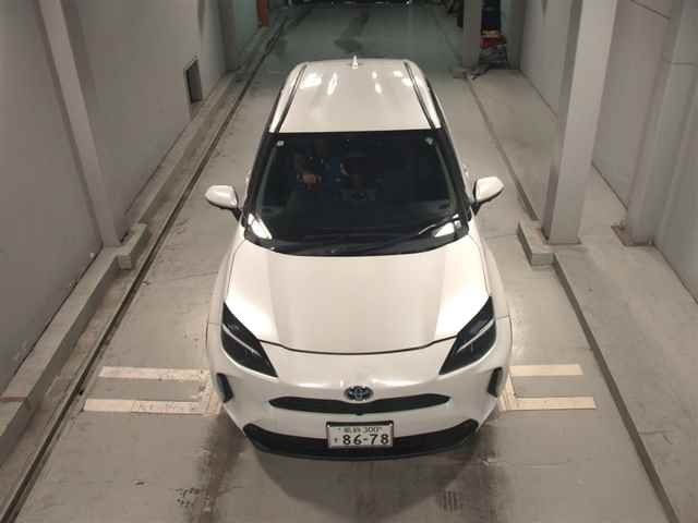 TOYOTA YARIS CROSS 2024