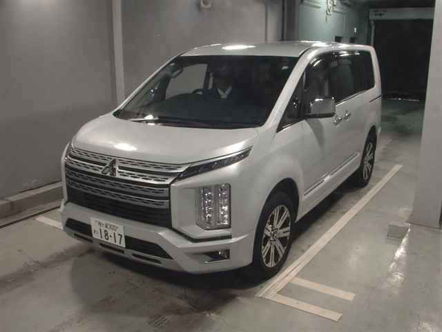 MITSUBISHI DELICA D5 2025