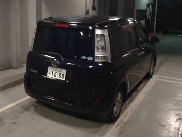 TOYOTA SIENTA 2012