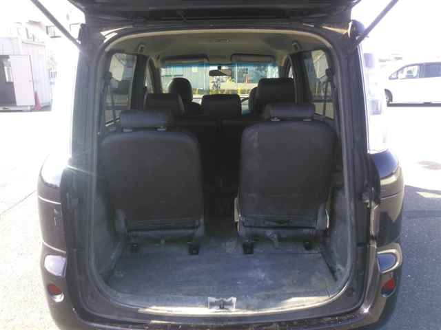 TOYOTA SIENTA 2012