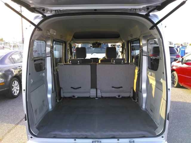 NISSAN CLIPPER VAN 2024