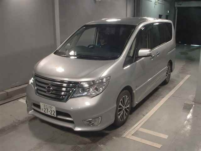 NISSAN SERENA 2015