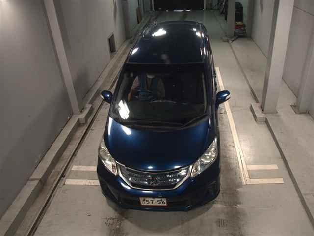 HONDA FREED 2013