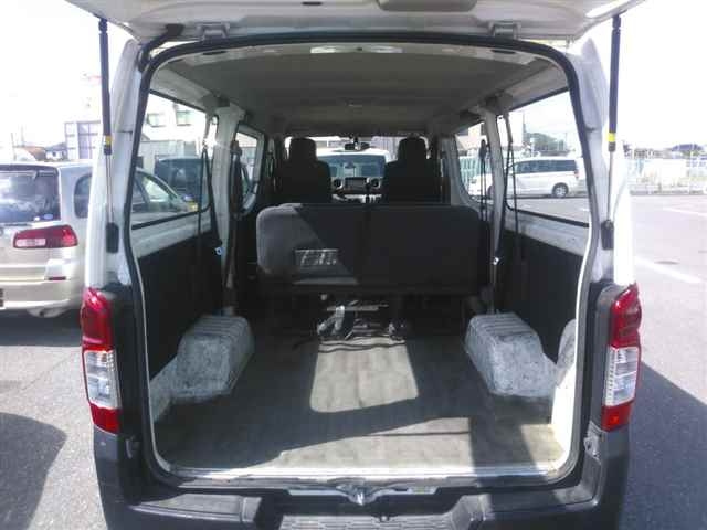 NISSAN CARAVAN VAN 2017