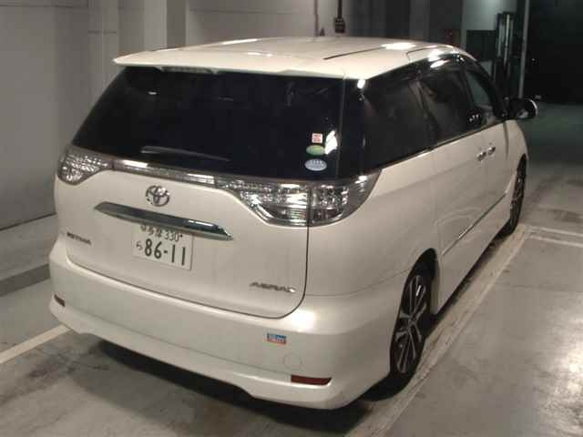 TOYOTA ESTIMA 2014