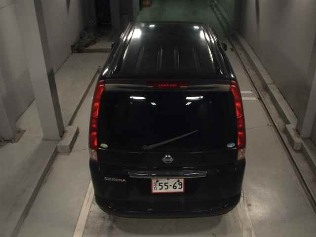 NISSAN SERENA 2010