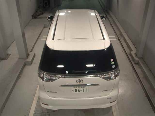 TOYOTA ESTIMA 2014