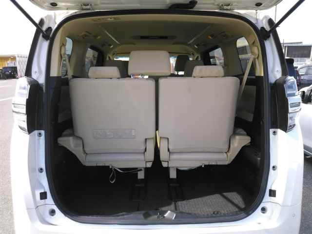 TOYOTA VELLFIRE 2018