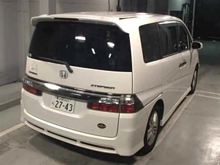 HONDA STEP WAGON 2009