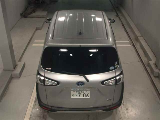 TOYOTA SIENTA 2016