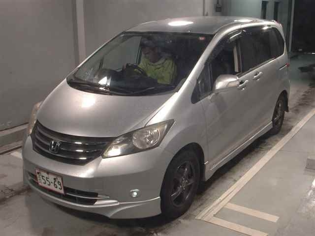 HONDA FREED 2008