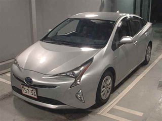 TOYOTA PRIUS 2016