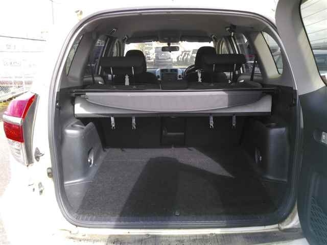 TOYOTA VANGUARD 2010