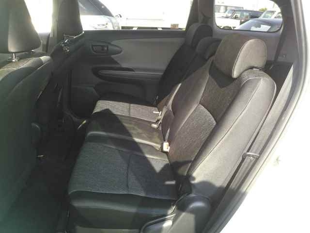 TOYOTA WISH 2009
