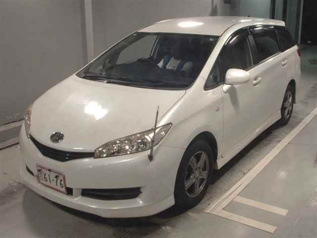 TOYOTA WISH 2009