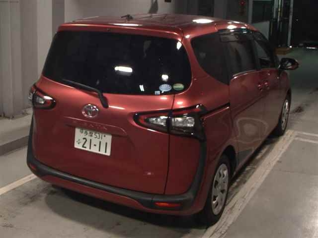 TOYOTA SIENTA 2016