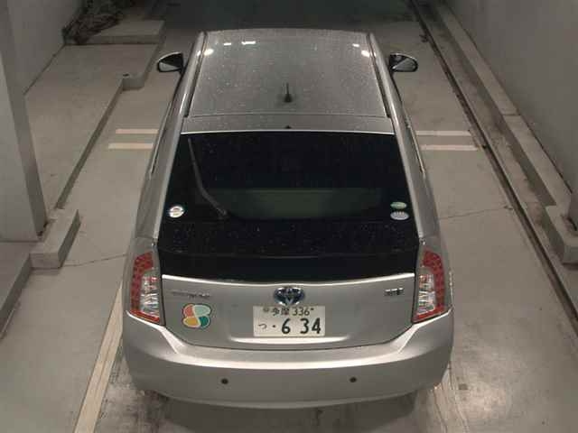 TOYOTA PRIUS 2012