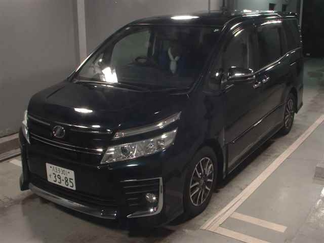 TOYOTA VOXY 2015