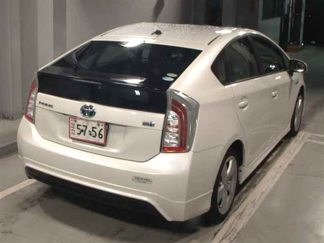 TOYOTA PRIUS 2014