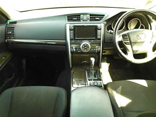 TOYOTA MARK X 2013