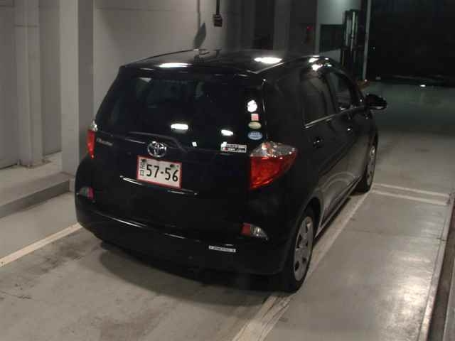 TOYOTA RACTIS 2011