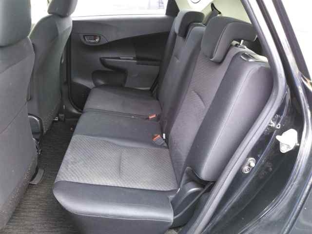 TOYOTA RACTIS 2011