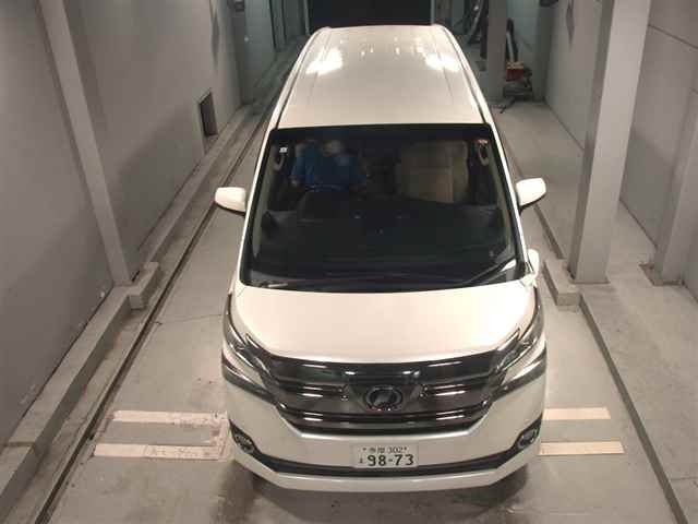 TOYOTA VELLFIRE 2015