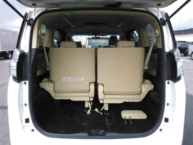 TOYOTA VELLFIRE 2015