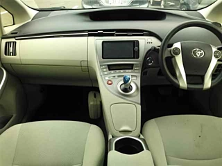 TOYOTA PRIUS 2012