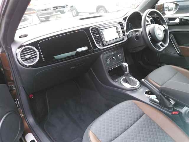 VOLKSWAGEN THE BEETLE 2016