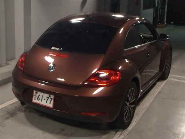 VOLKSWAGEN THE BEETLE 2016