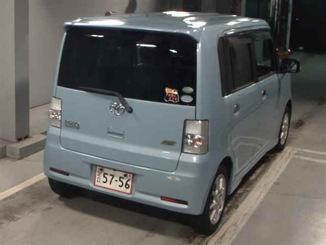 TOYOTA PIXIS SPACE 2014